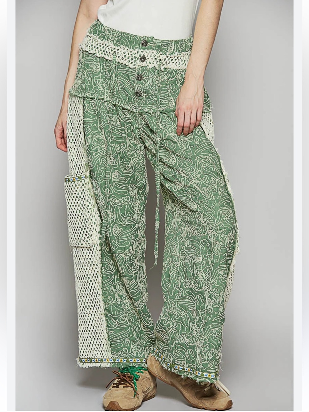 New:POL Embroidered Boho Print Crochet Trim Cargo Pockets Wide Leg Pants• Large